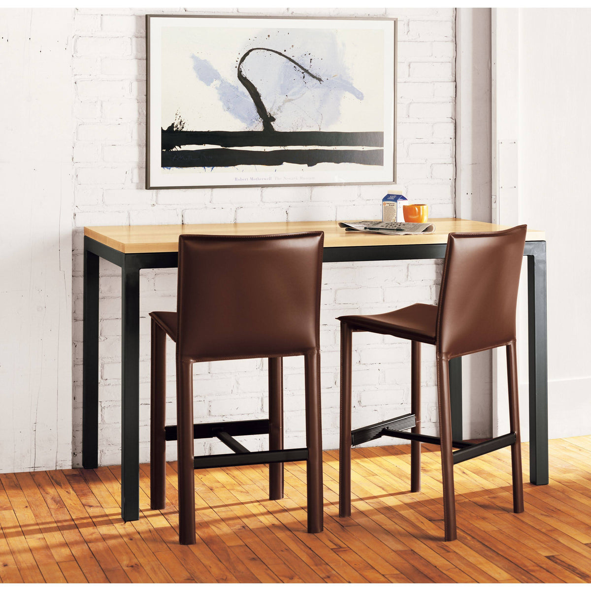 White Venatino Marble Counter Table W973759