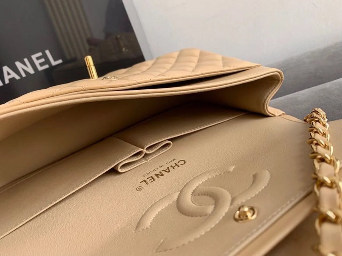 Beige Handbag D277
