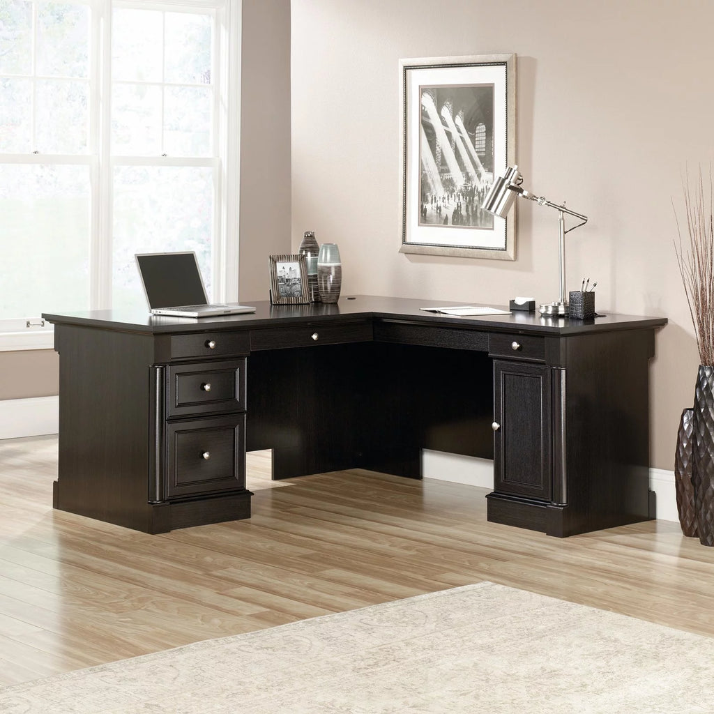 L-Shaped Desk V739