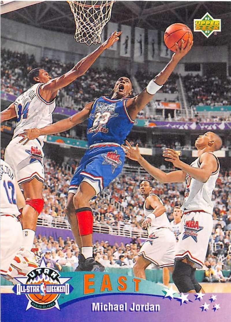 1992-93 Upper Deck #425 Michael Jordan Chicago Bulls NBA Basketball Card O264034