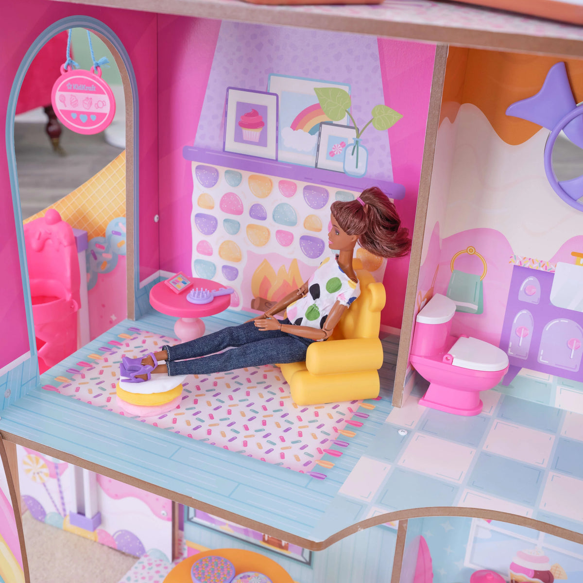 Wooden Dollhouse with Elevator 28 Accessories W641