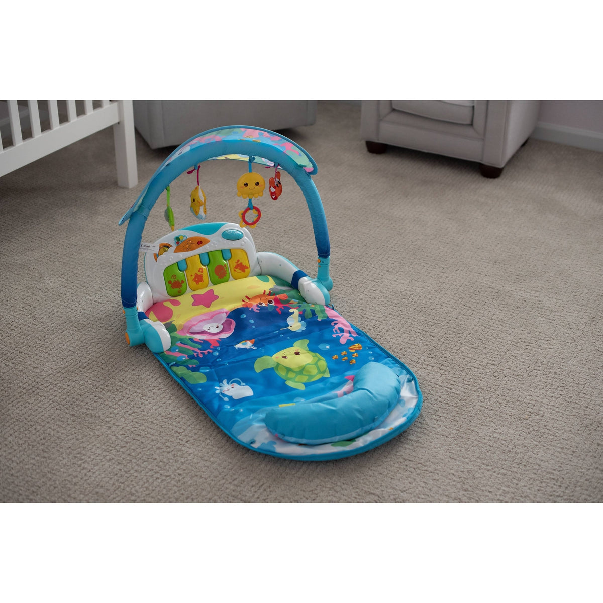 Magic Lights and Musical Play Gym H58649