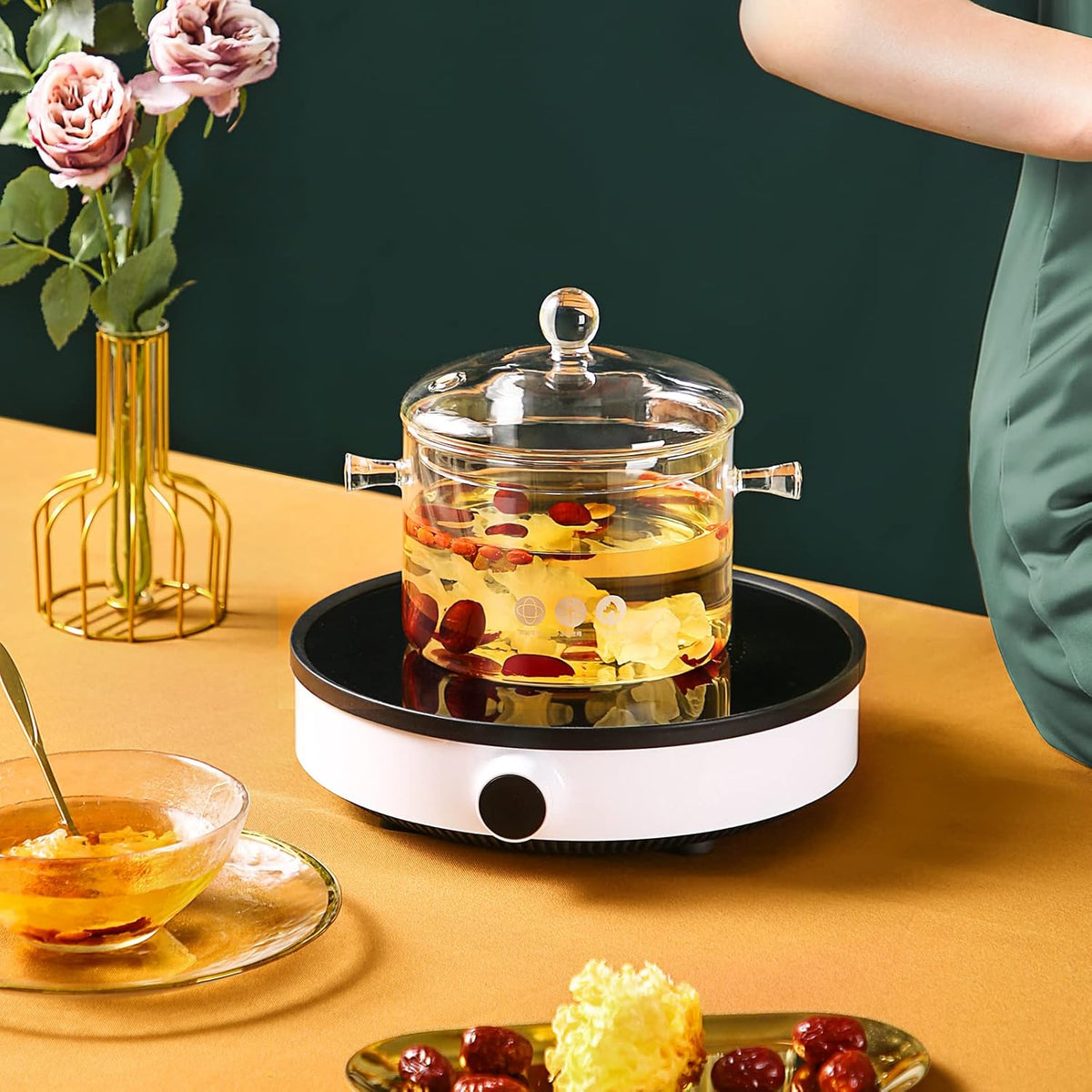 1.5 Liter Glass Saucepan with Cover A707