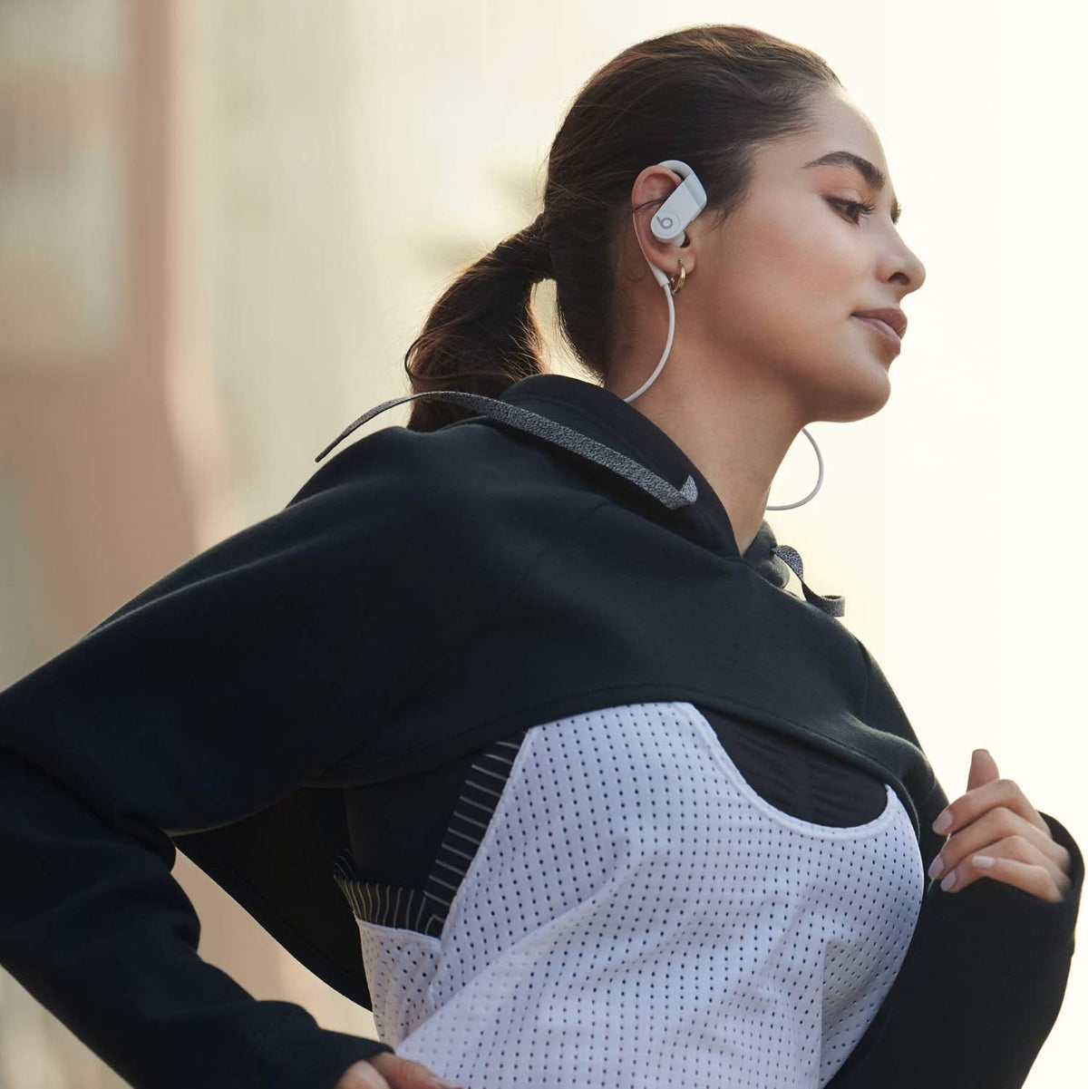 Black Wireless Earbuds E387097