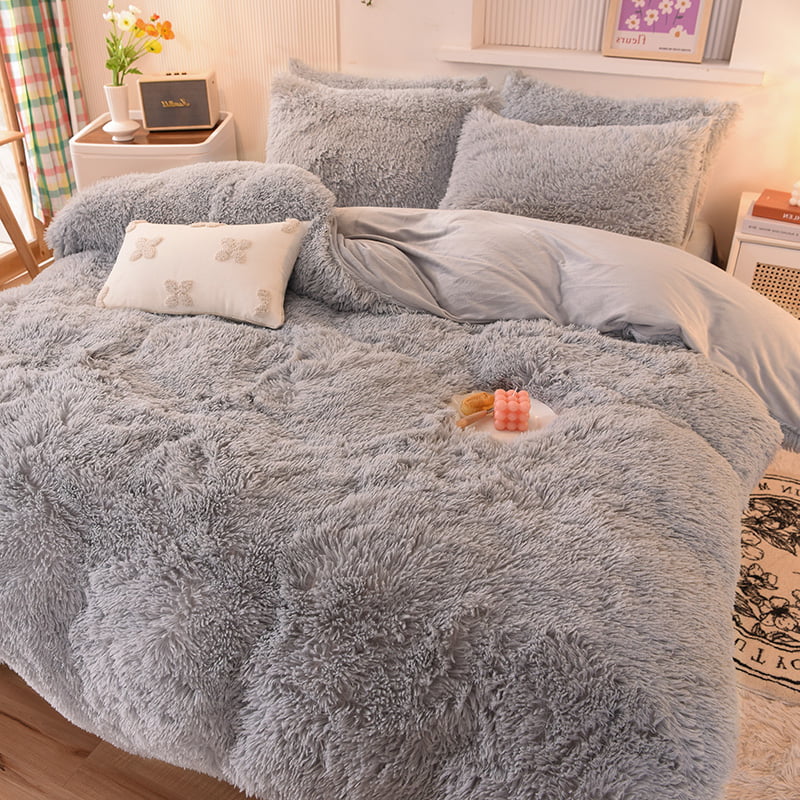 Light Gary Full Size Faux Fur Duvet Cover Set with 2 Pillow Cases C93536
