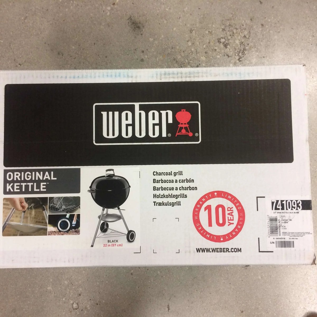 22" Charcoal Kettle Grill K4195