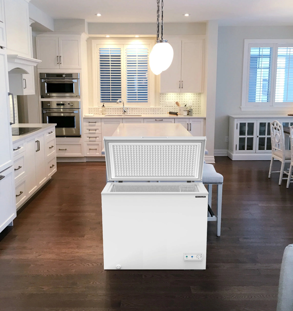 10.0 Cu. ft. Chest Freezer S1568