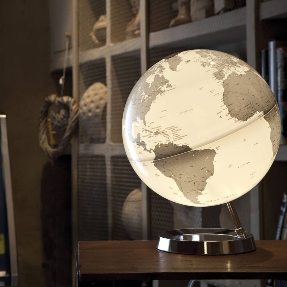 Silver Designer Series Globe K9679