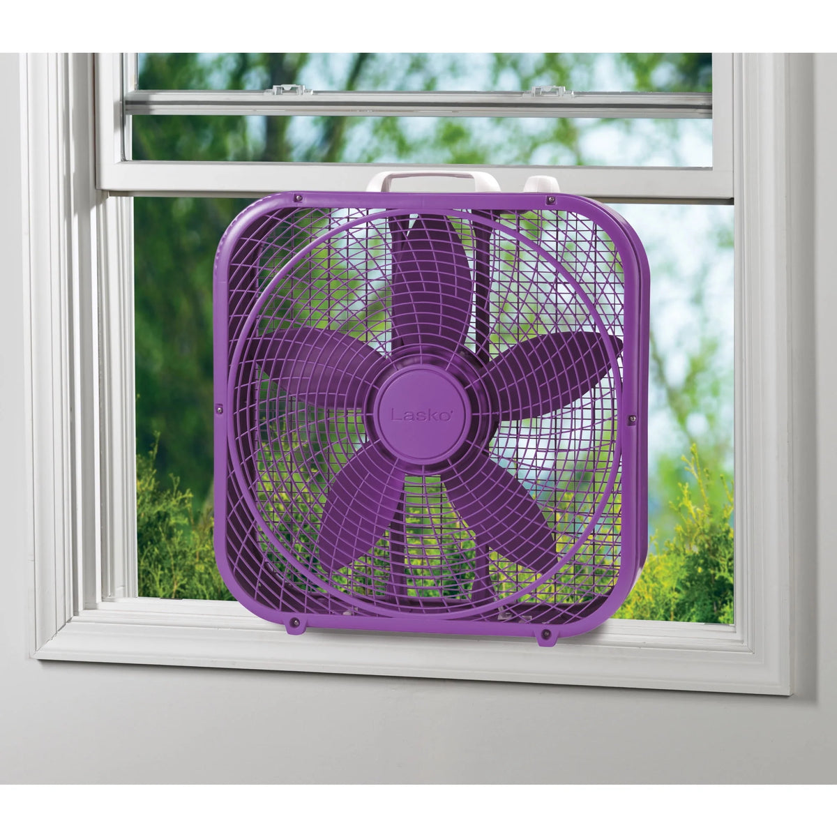 20 Box Fan with 3 Speeds, White W12023